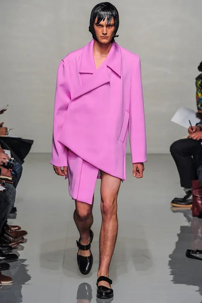 Look 4
